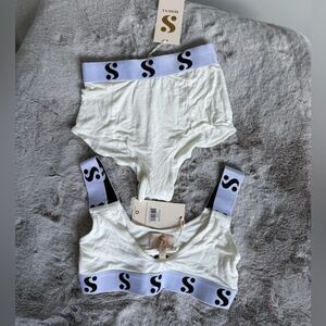 Logo Elastic bra and panties in beige size XS